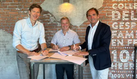 Samenwerkingsovereenkomst ROS-netwerk en Landelijk kennisnetwerk Welzijn op Recept