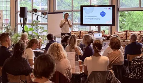 De mens achter de klacht: “Krachtige basiszorg levert aantoonbaar veel op voor inwoners én zorgprofessionals”