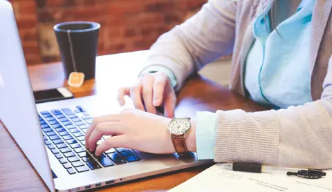 E-learning 'Veilige digitale gegevensuitwisseling geboortezorg'